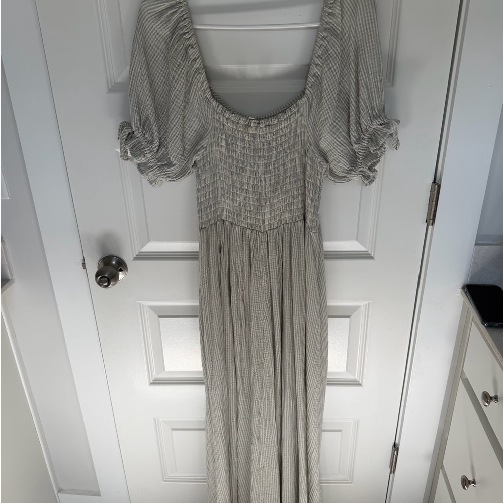Rylee + Cru Light Gray Smocked Maxi Dress with Puff Sleeves